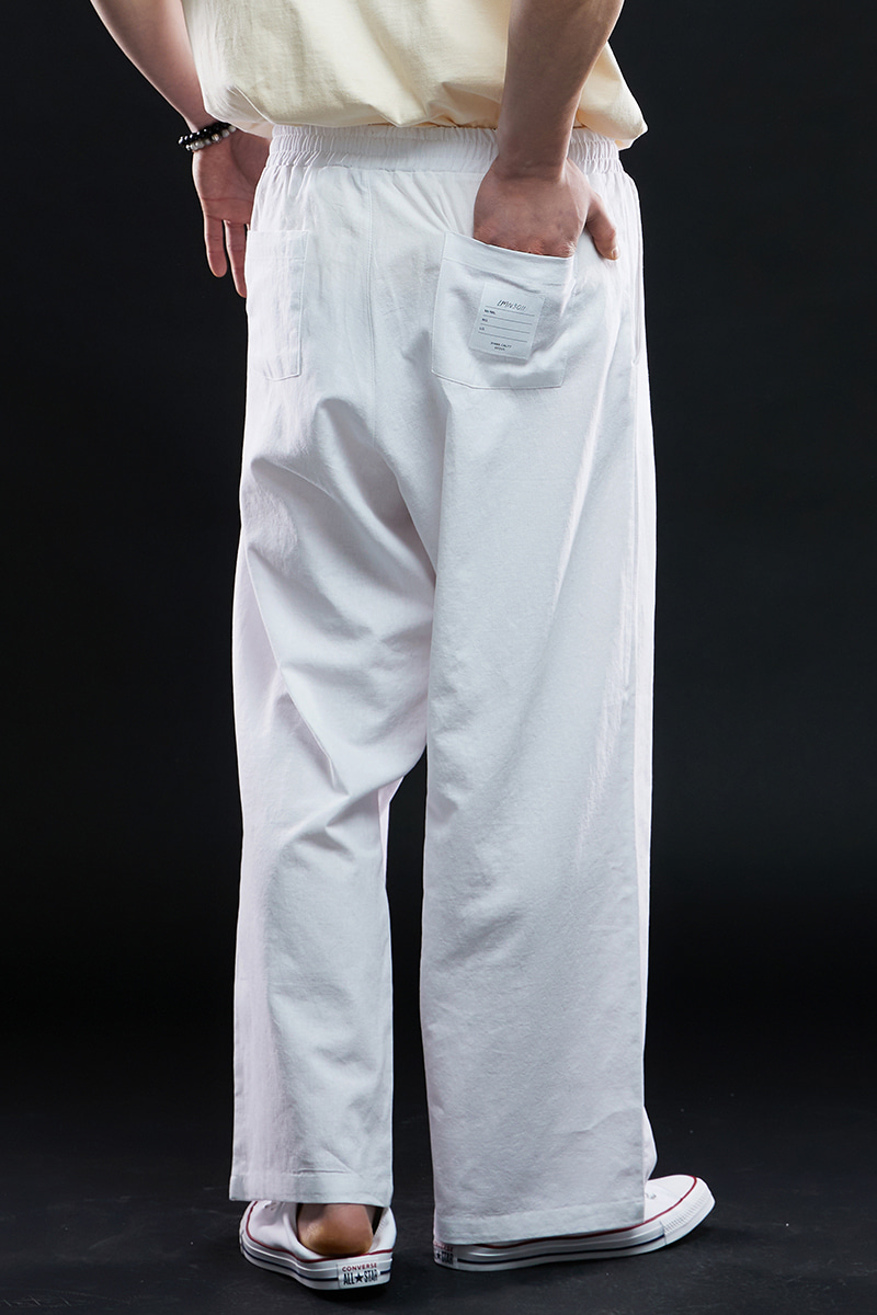ONE TUCK WIDE FIT PANTS-WHITE